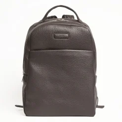 Backpack In Dark Brown Leather With Reinforced Back Panel