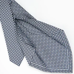 Dark Blue 5 Fold Sartorial Silk Tie - Small Flower Pattern