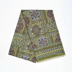 Olive Green Tubolar Scarf In Wool And Silk