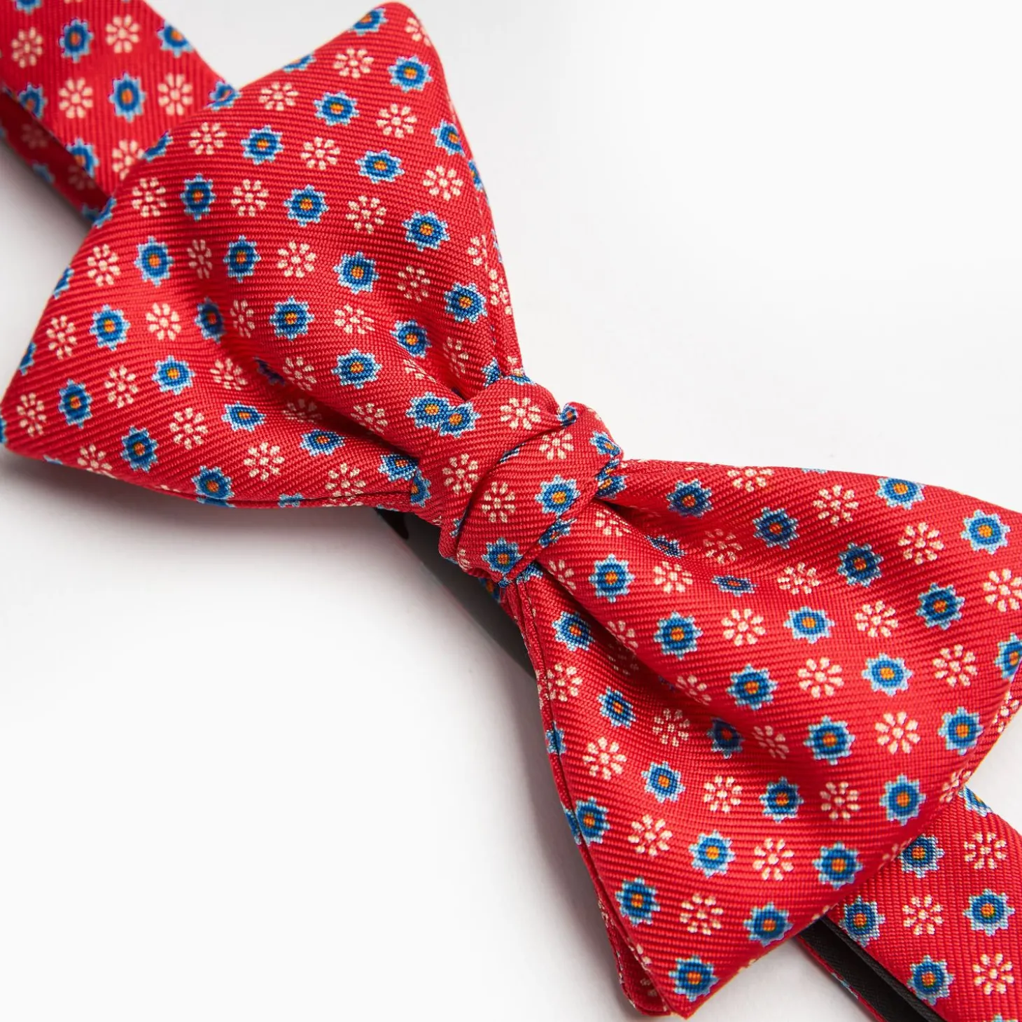 Red Pre-Knotted Silk Bowtie- Small Flower Pattern