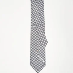 White Extra Long Sartorial Silk Tie - Small Flower Pattern