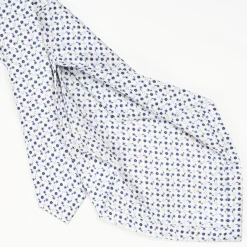White 5 Fold Sartorial Silk Tie - Small Flower Pattern