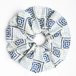White Silk Scrunchie - Archivio Pattern